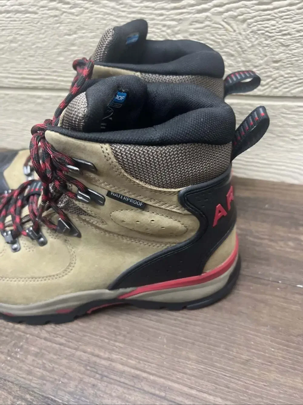 Ariat Work Endeavor Waterproof Soft Toe Size 10D